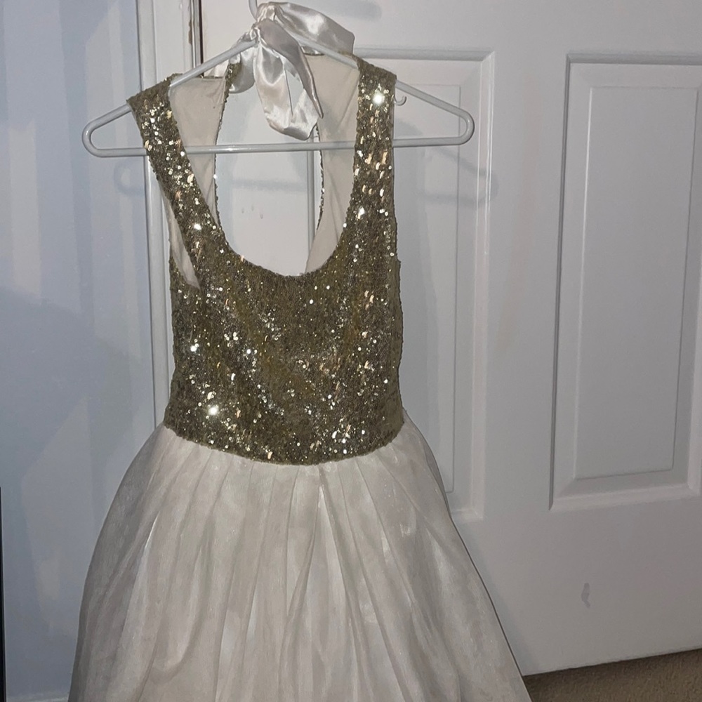 My Grade 8 Grad Dress! gold and white coloured only worn once,